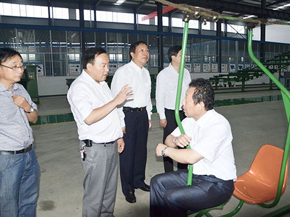 中國煤炭機械工業(yè)協(xié)會理事長張勇蒞臨我公司檢查、指導(dǎo)工作